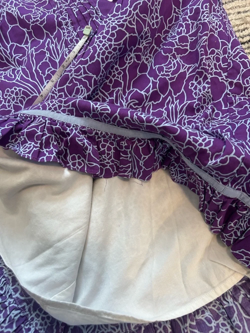 Oscar de la Renta Girls Size 8 Purple and White Floral Dress